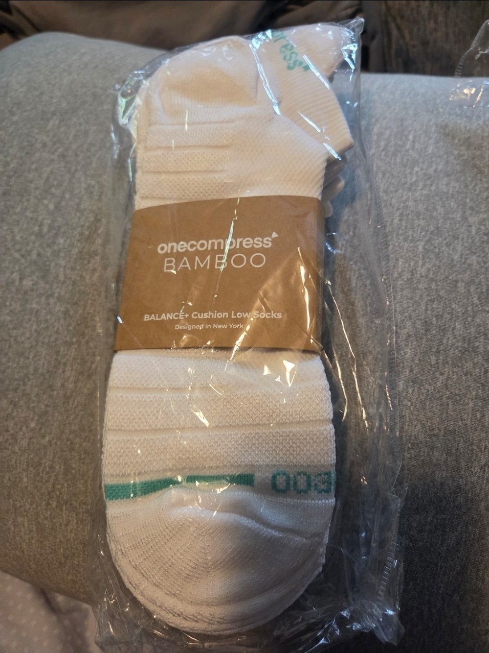 White Low-Cushion Men's Socks